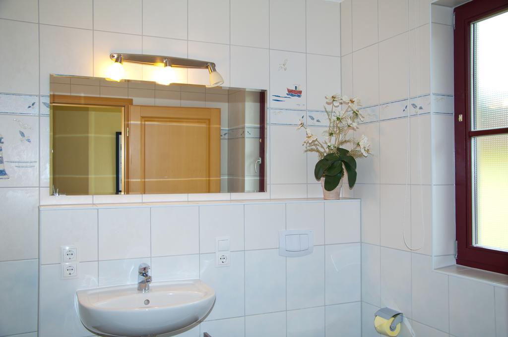 Duenenresidenz Glowe - Haus Luisa Bagian luar foto